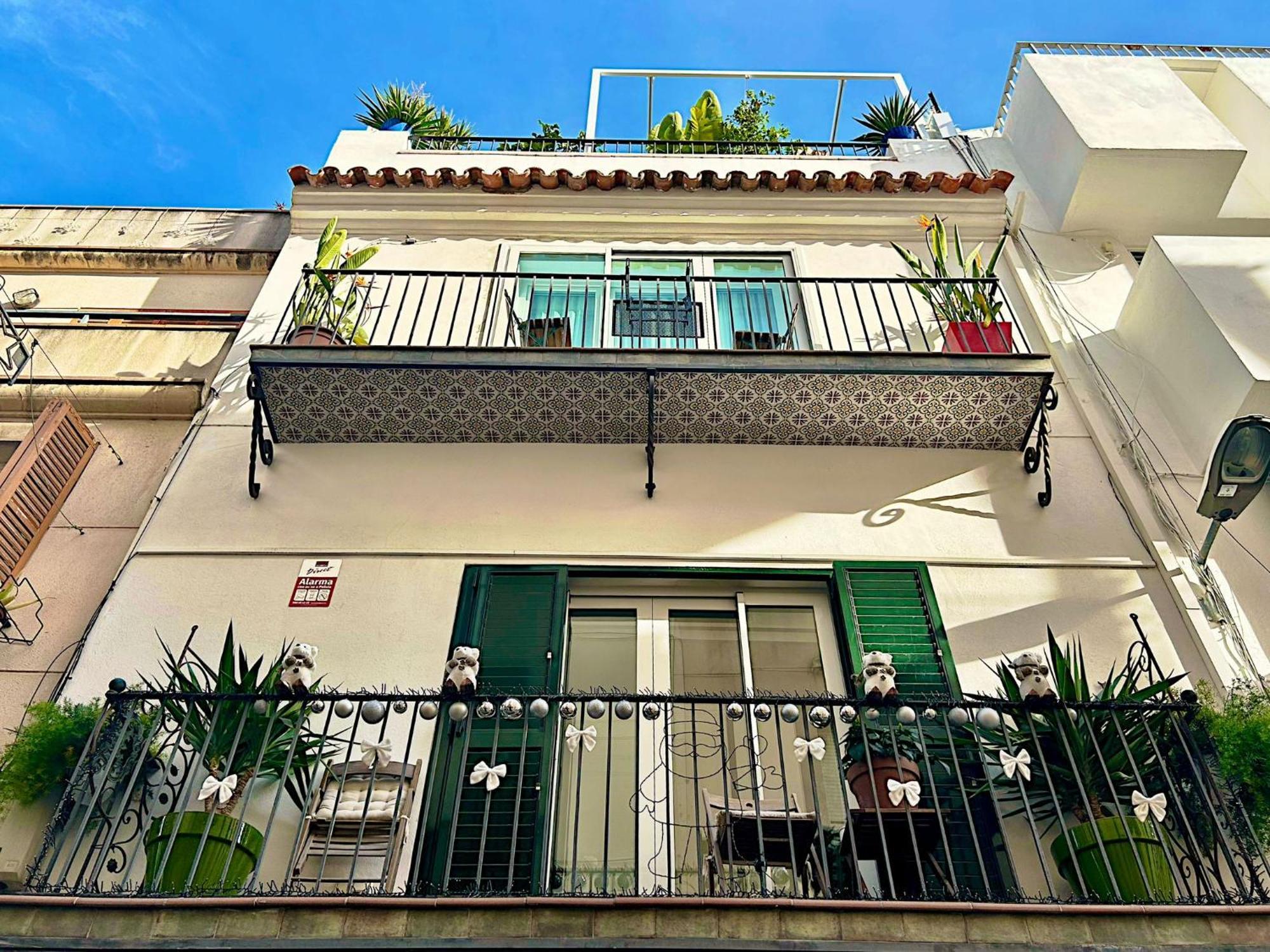 Abbott Apartment - 1 Min From The Beach - 100M2 - Sleeps 8 Sitges Exterior photo